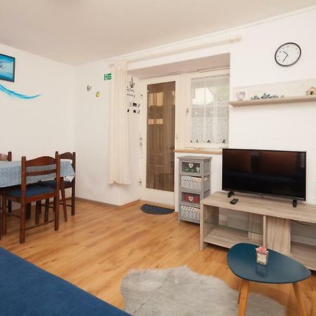Miramare Apartment Pomer Ngoại thất bức ảnh