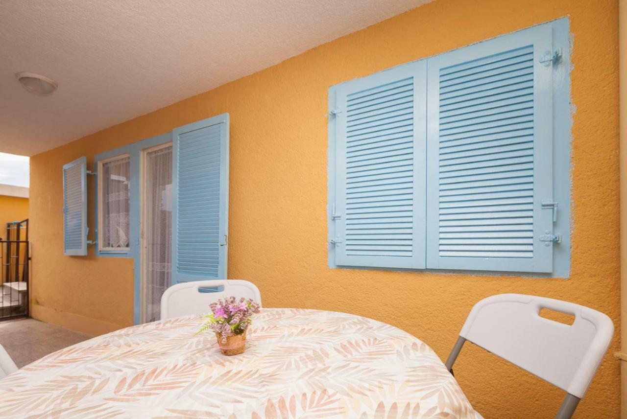 Miramare Apartment Pomer Ngoại thất bức ảnh