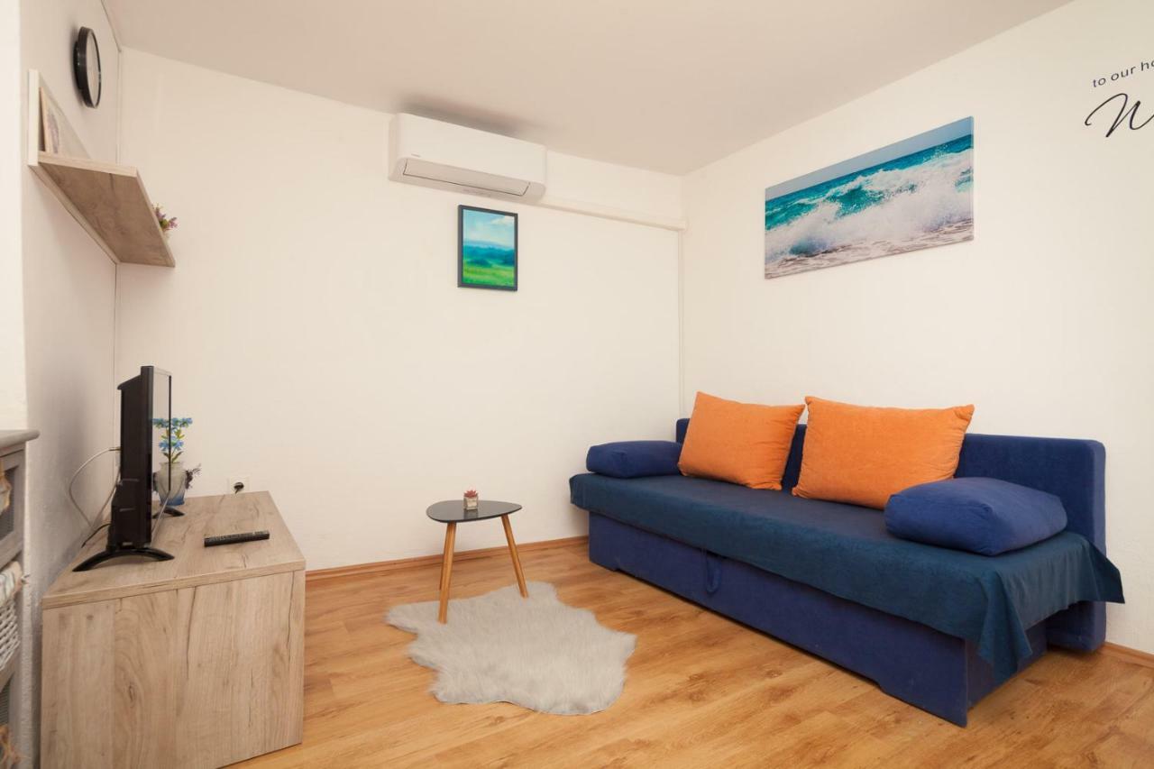 Miramare Apartment Pomer Ngoại thất bức ảnh