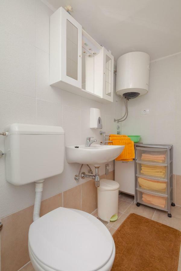 Miramare Apartment Pomer Ngoại thất bức ảnh