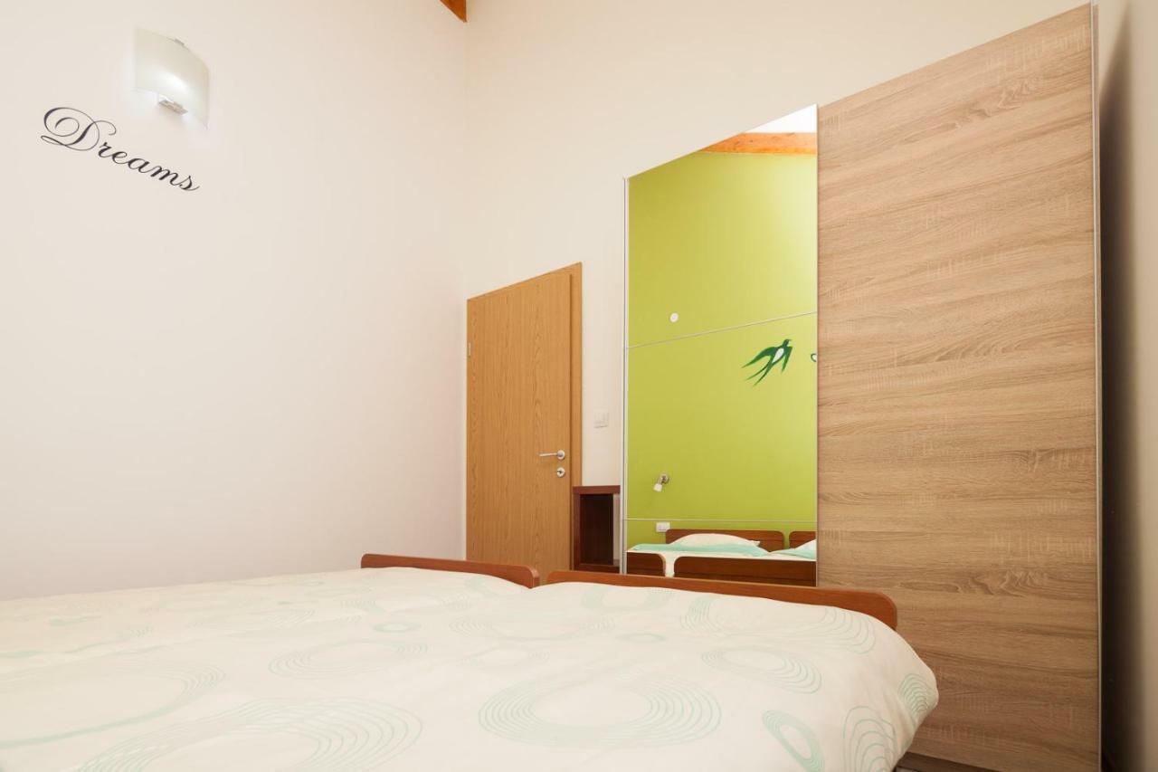 Miramare Apartment Pomer Ngoại thất bức ảnh