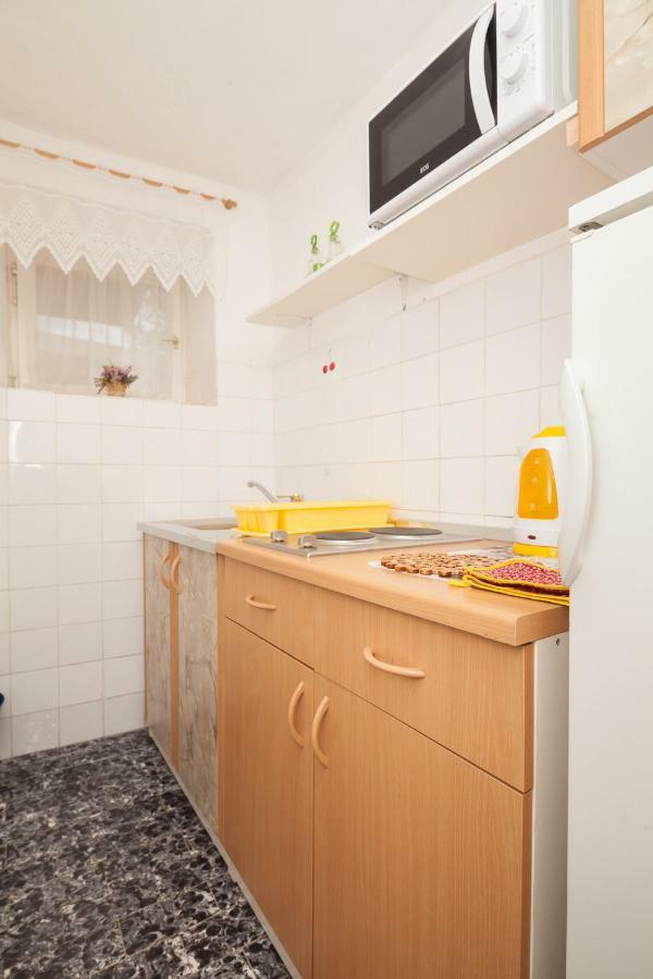 Miramare Apartment Pomer Ngoại thất bức ảnh